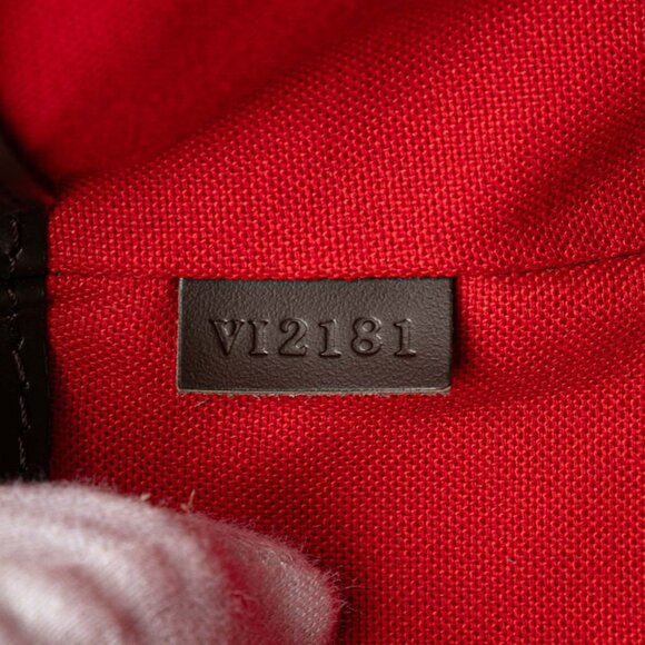 LOUIS VUITTON Brown Damier Leather Shoulder Bag - Picture 8 of 10